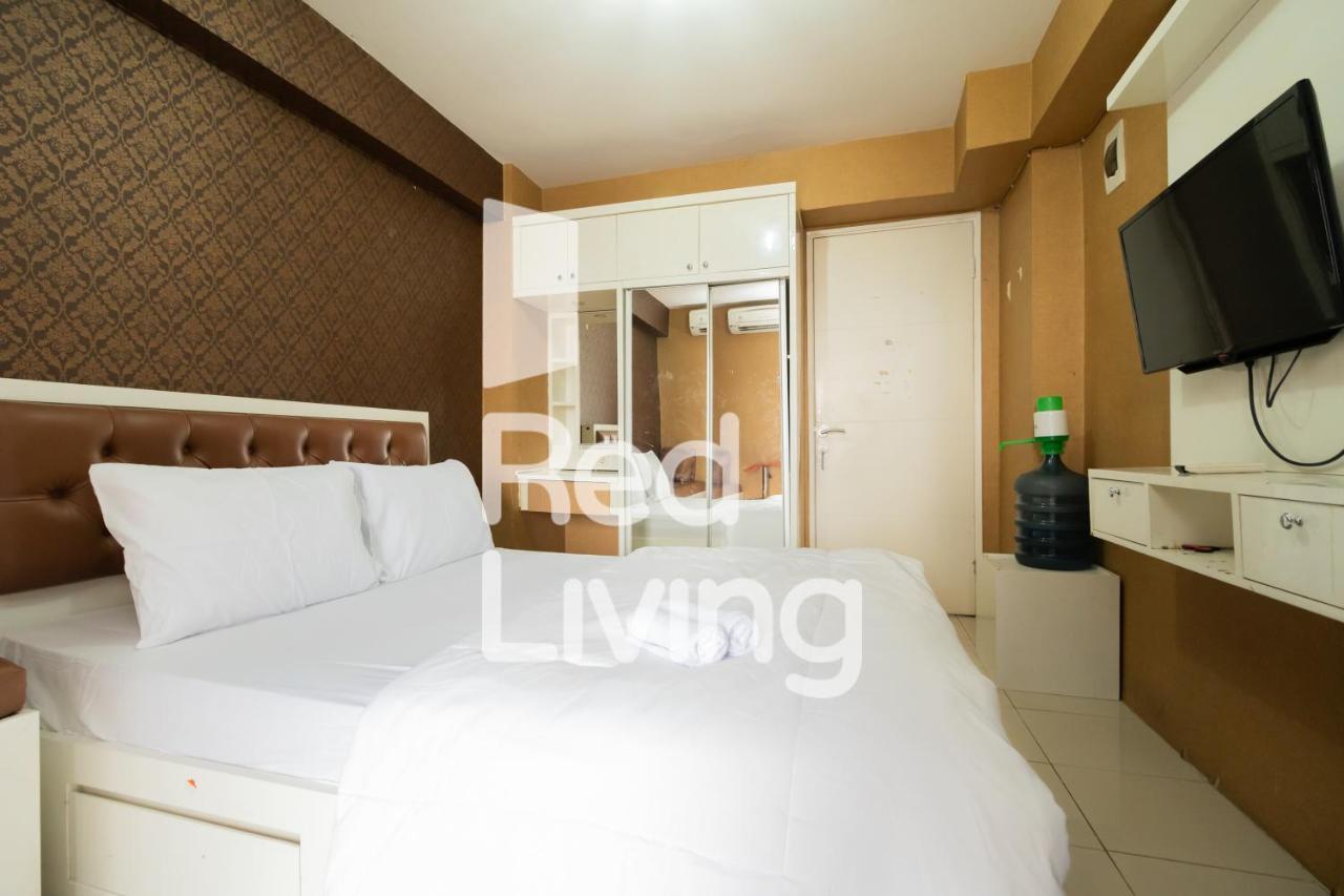 Redliving Apartemen Bassura City - Vina Tan Tower Flamboyan Giacarta Esterno foto