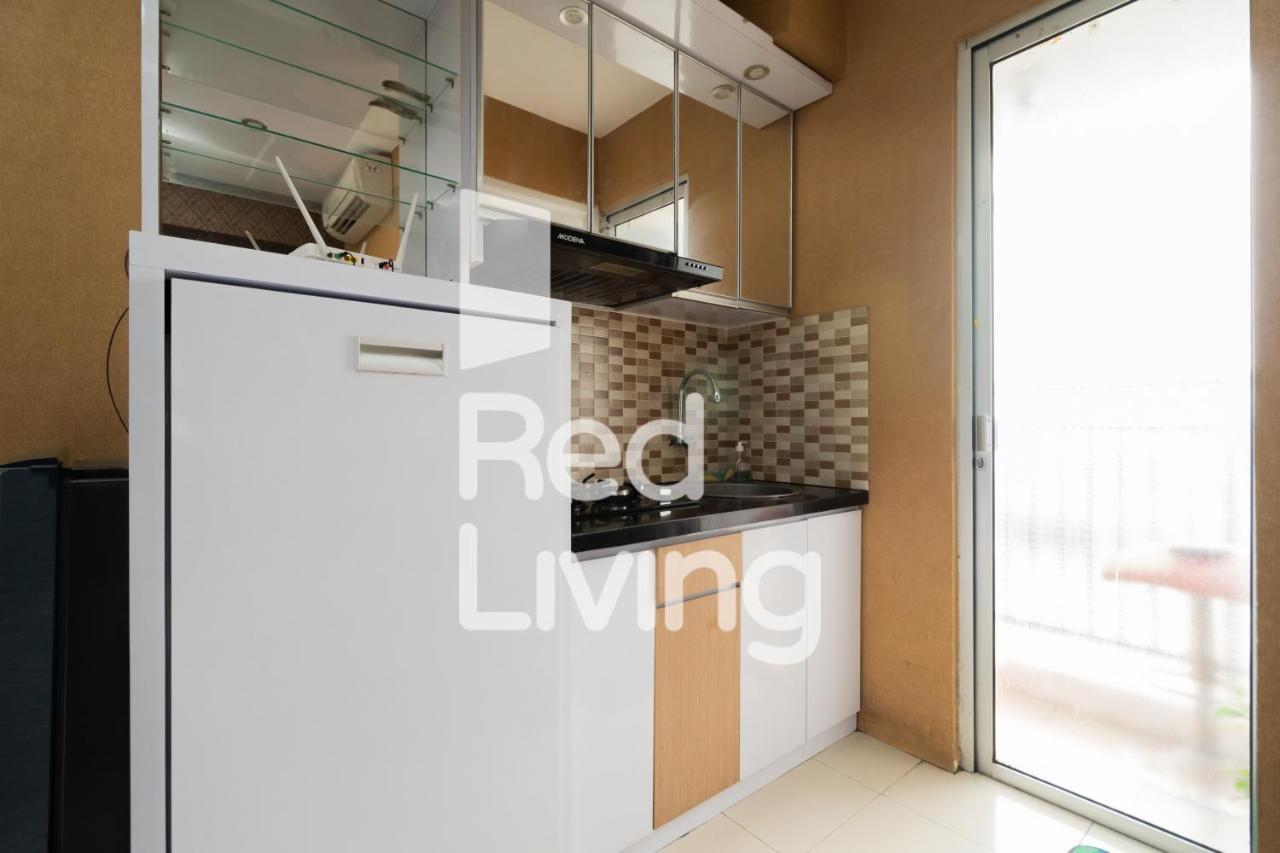 Redliving Apartemen Bassura City - Vina Tan Tower Flamboyan Giacarta Esterno foto