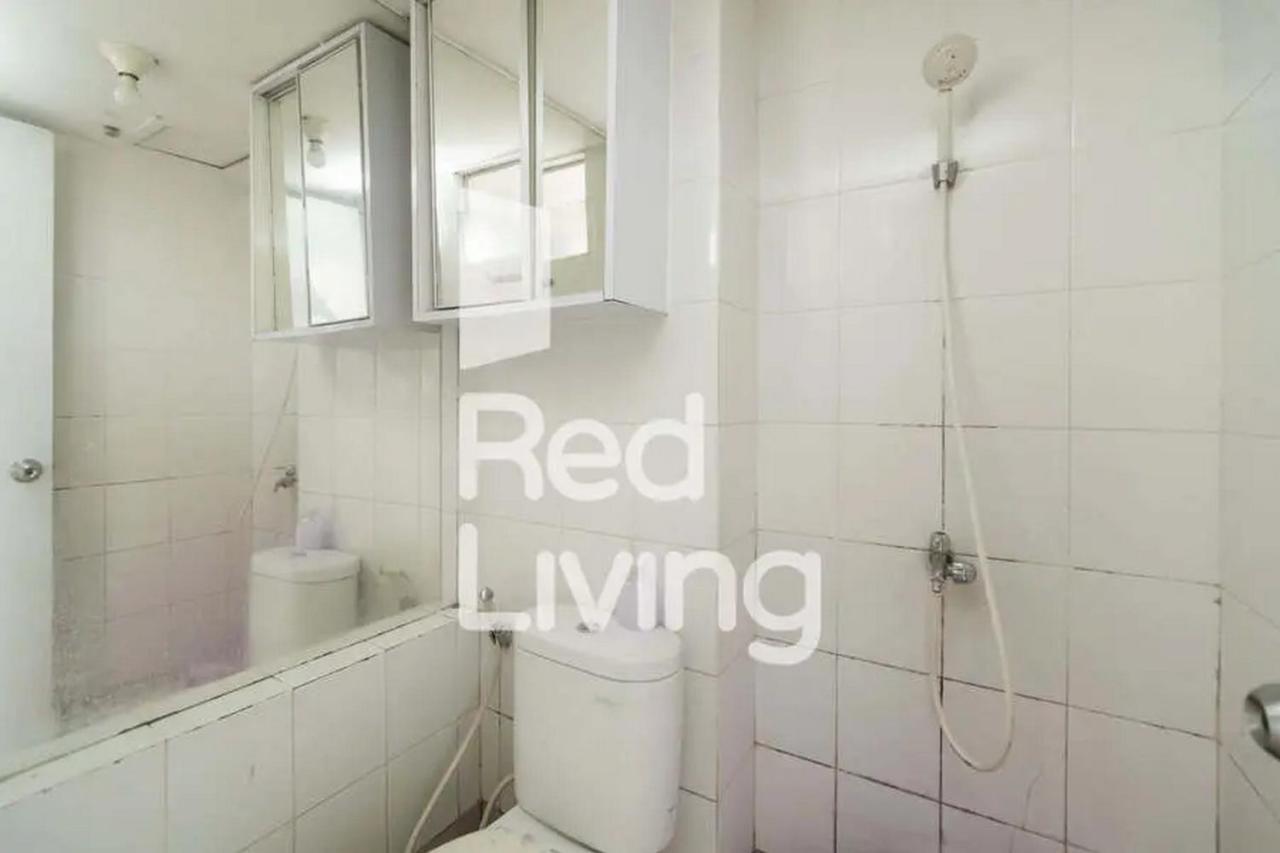 Redliving Apartemen Bassura City - Vina Tan Tower Flamboyan Giacarta Esterno foto