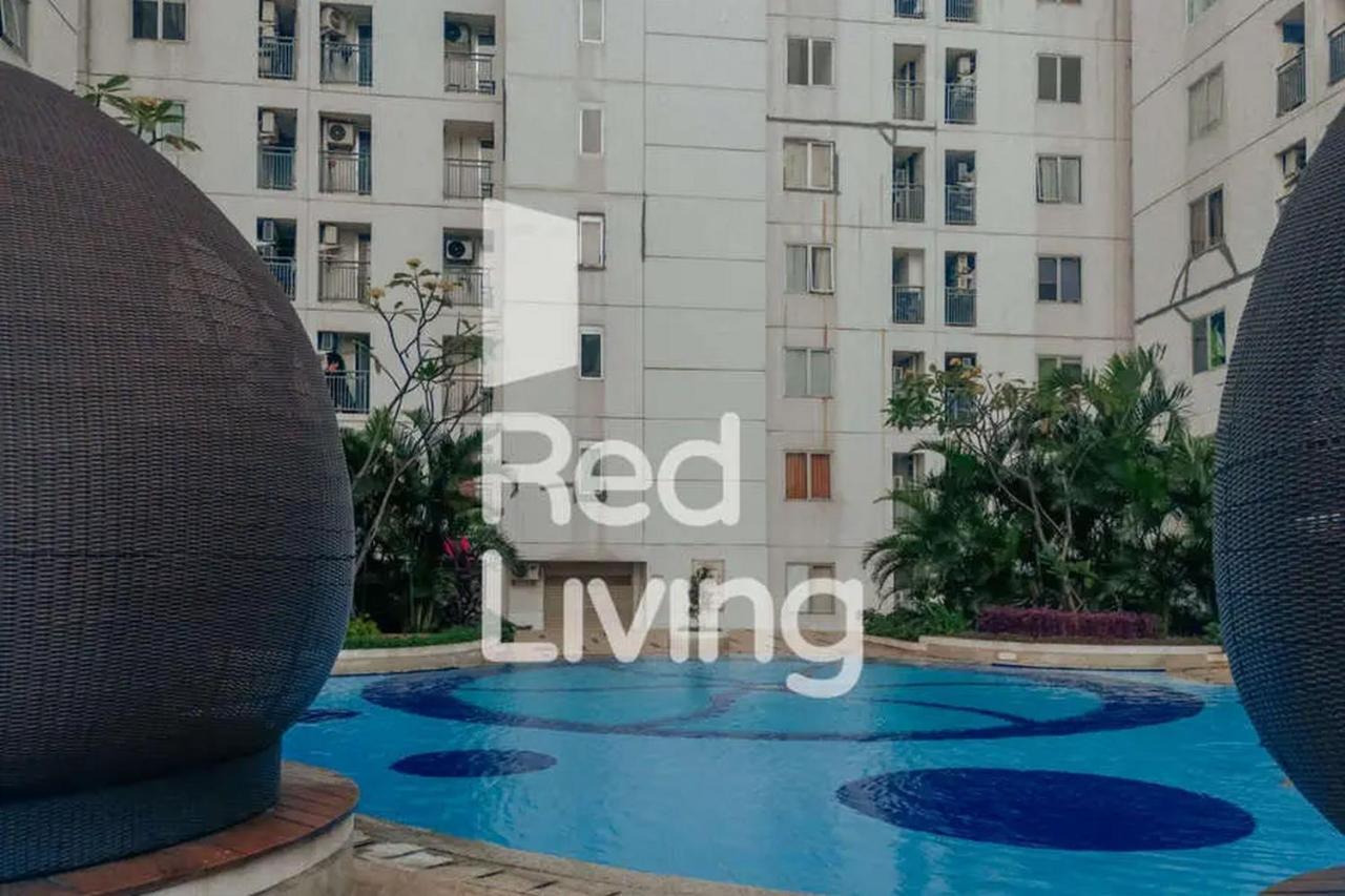 Redliving Apartemen Bassura City - Vina Tan Tower Flamboyan Giacarta Esterno foto